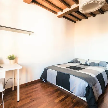 Apartment Hostly - La Pera - 2 Bedrooms, Full Center *