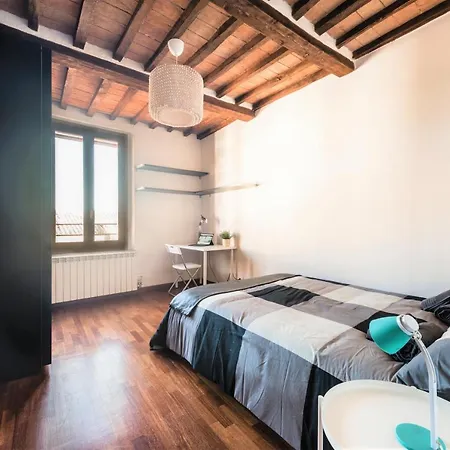 Hostly - La Pera - 2 Bedrooms, Full Center