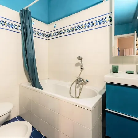 Apartment Hostly - La Pera - 2 Bedrooms, Full Center Pisa
